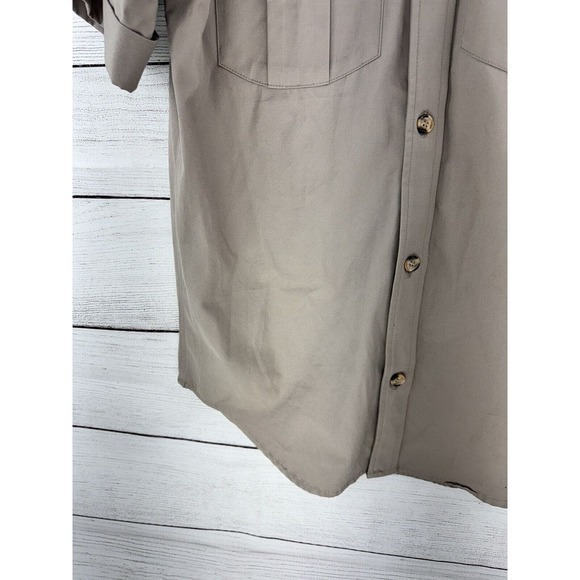 Vintage EDDIE BAUER Tan Khaki Button Down Camp Hiking Shirt Size Medium - Picture 5 of 8
